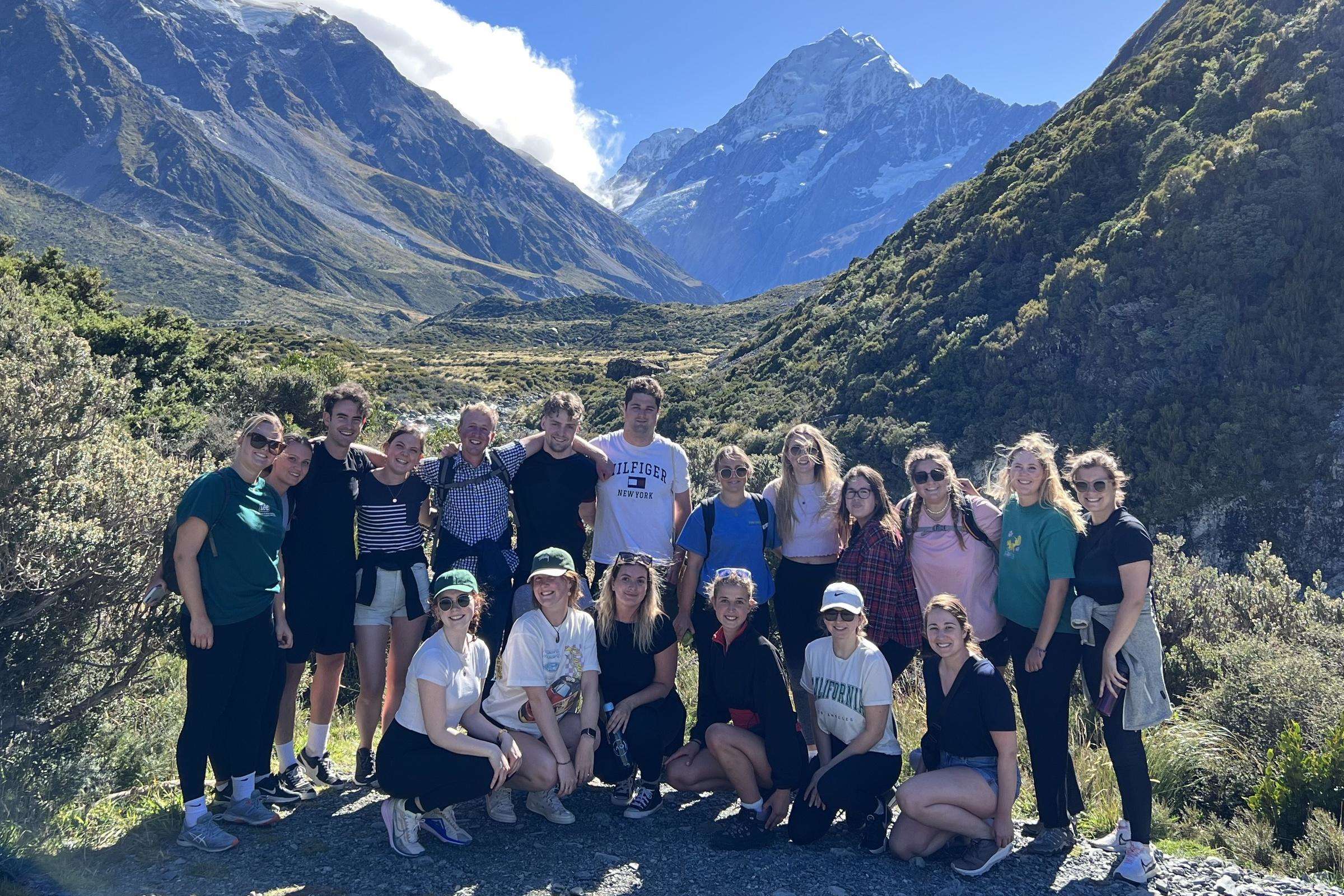 Gruppenwanderung in Neuseeland